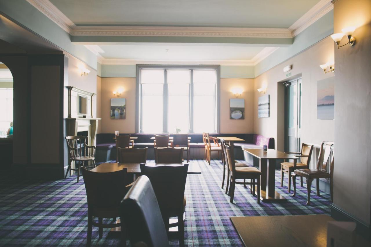 The Powfoot Hotel, أنان المظهر الخارجي الصورة